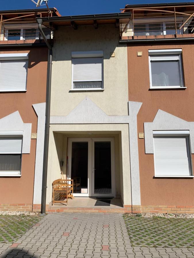 Indi Apartman Siófok Exteriér fotografie